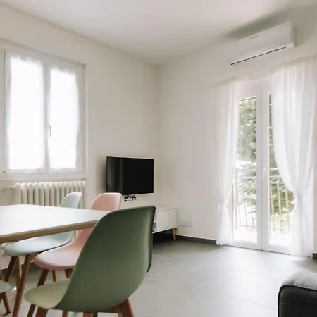 דירה Dervihome